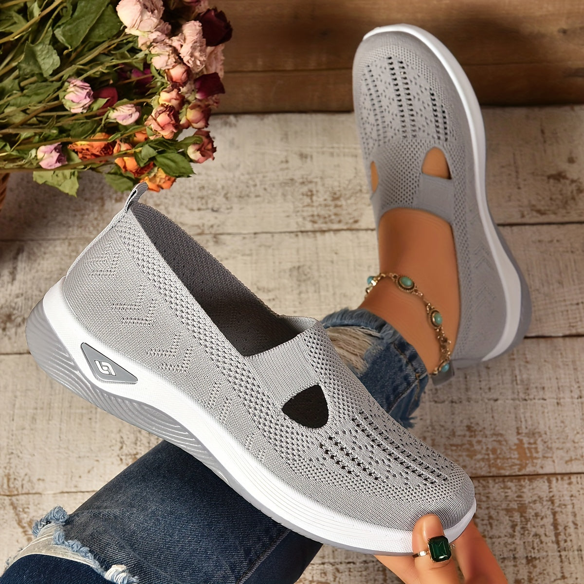 Clever Women's Orthopedic Slip-On Shoes – Stylish Arch Support for All-Day Comfort 5